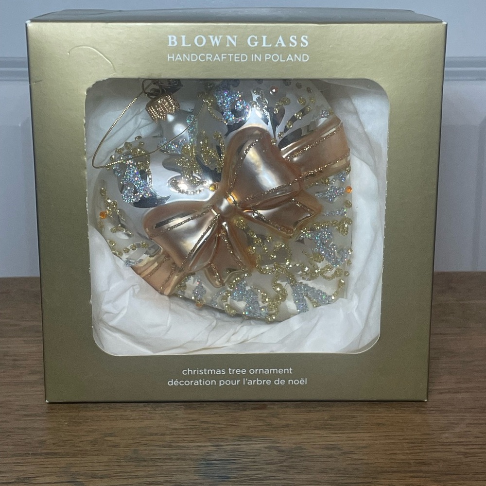 2019 Hallmark Heritage Blown Glass Ornament with Gold Accents